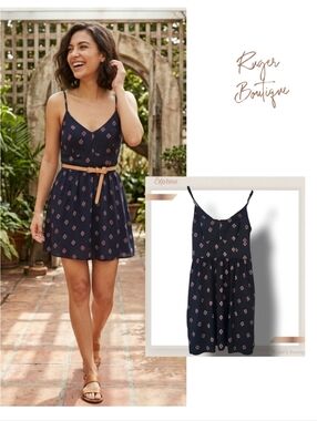 🌿Express Wonens Mini Dress size Medium Black and Pink Geometric Print-Adorable!